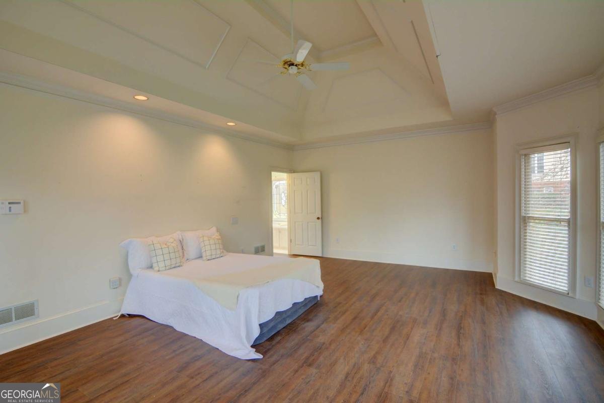 5305 Linnadine Way Peachtree Corners - 31