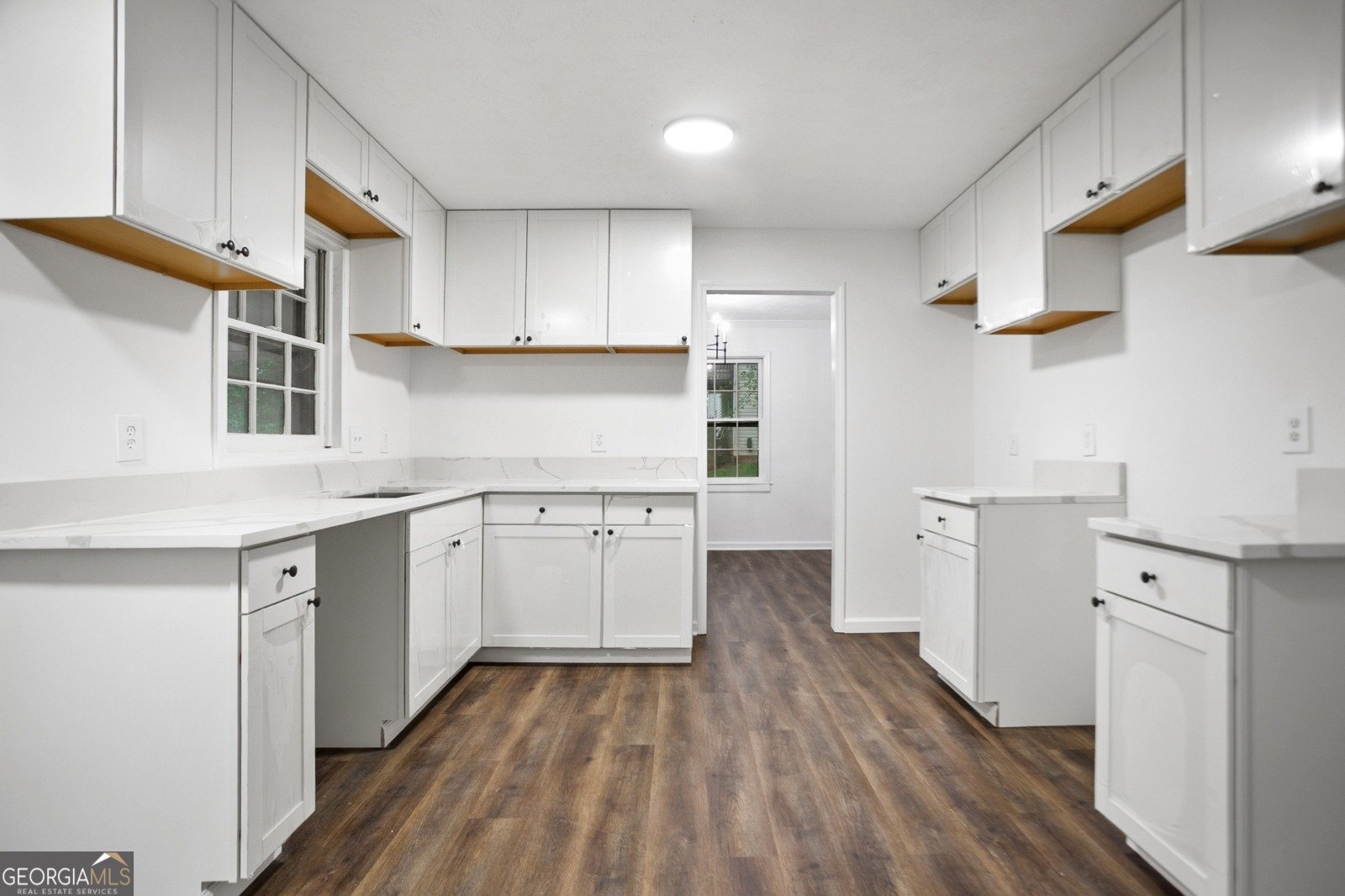 6032 Lakeshore Drive Mableton - 4