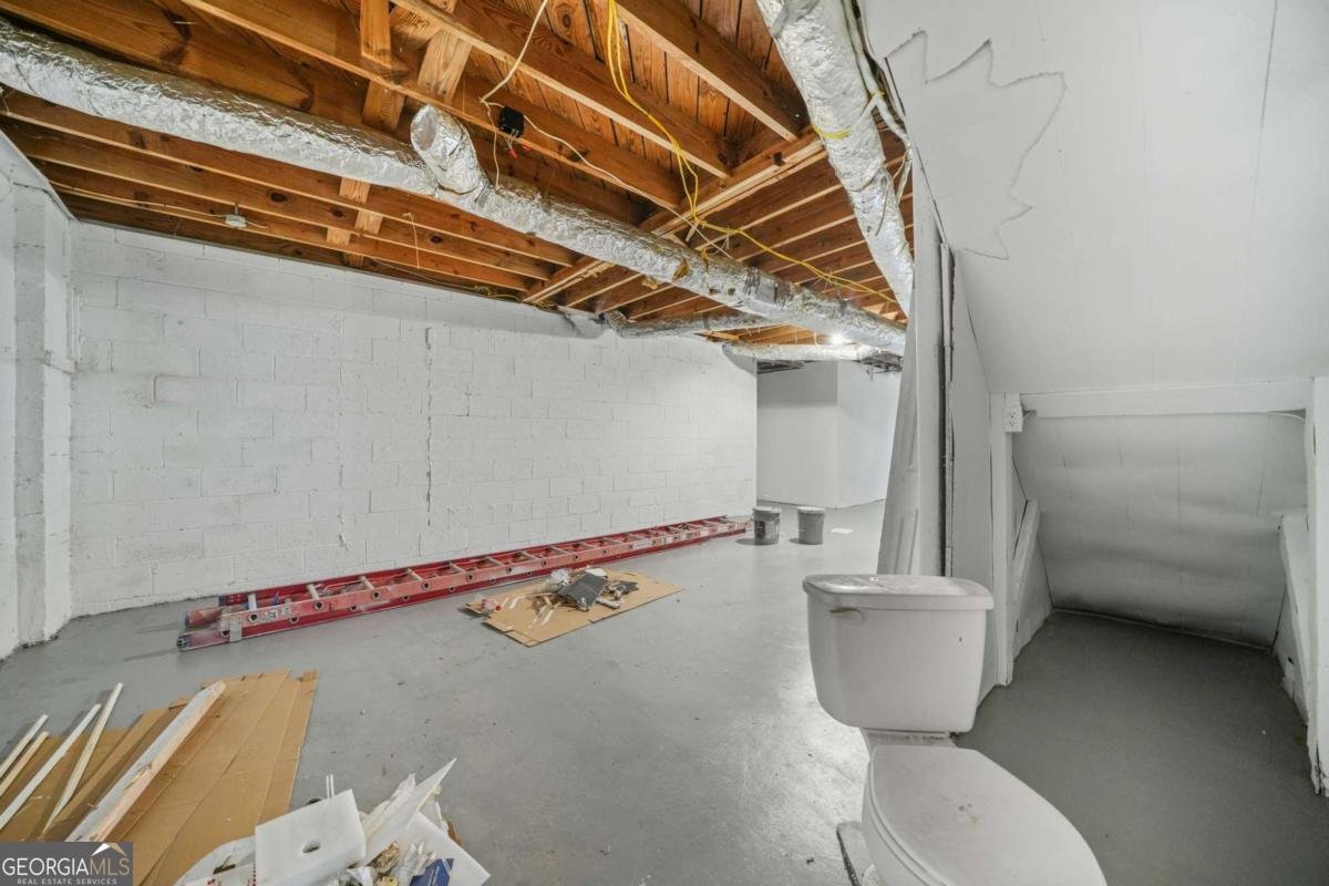 2703 Flagstone Drive Atlanta - 24