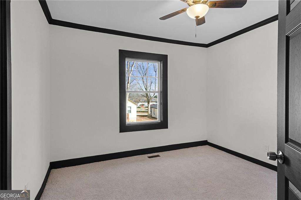 391 Bend Avenue Atlanta - 8