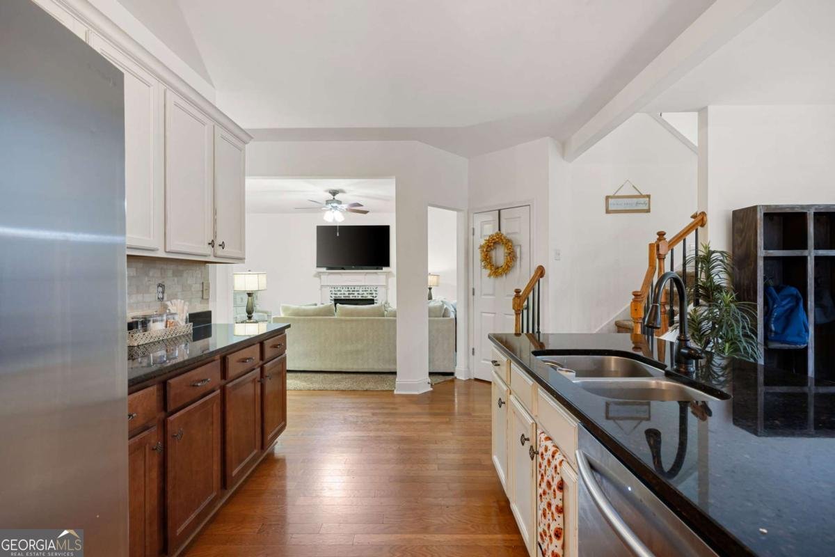 198 Treadstone Lane Dallas - 12