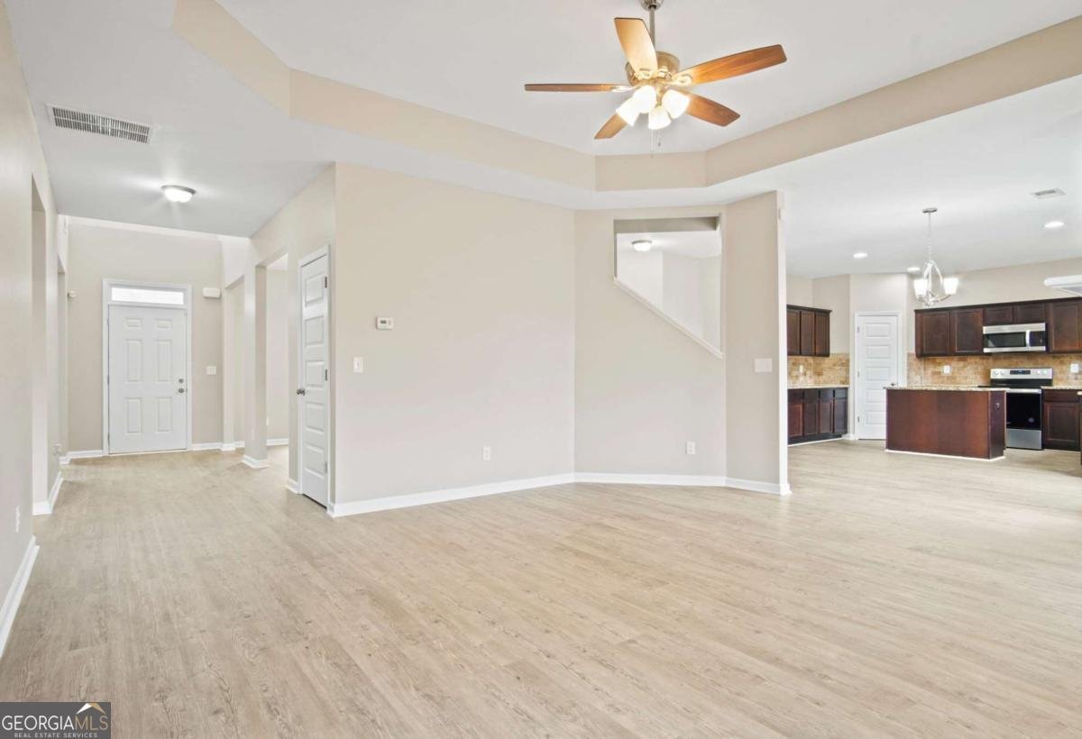 85 Mary Jane Lane Covington - 13