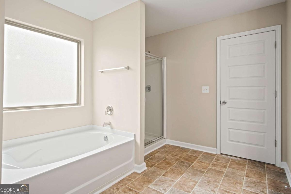 85 Mary Jane Lane Covington - 27