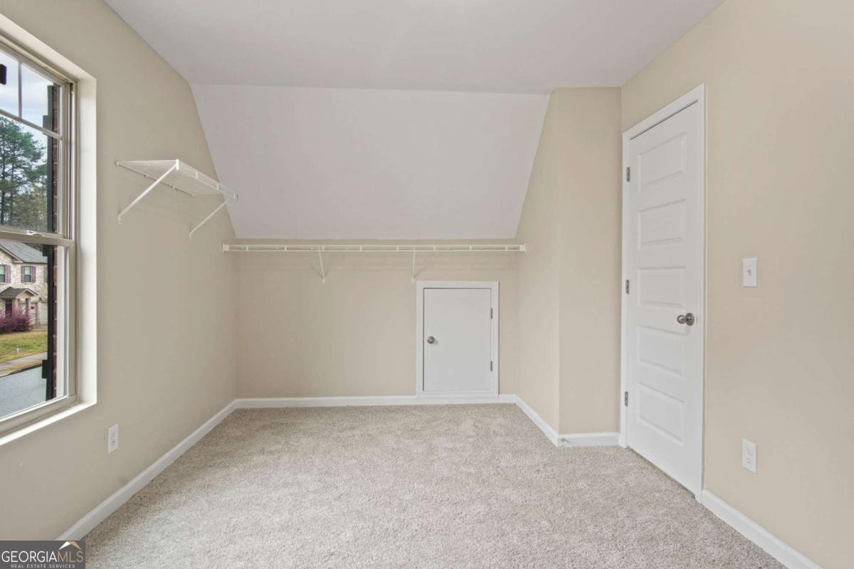 85 Mary Jane Lane Covington - 30