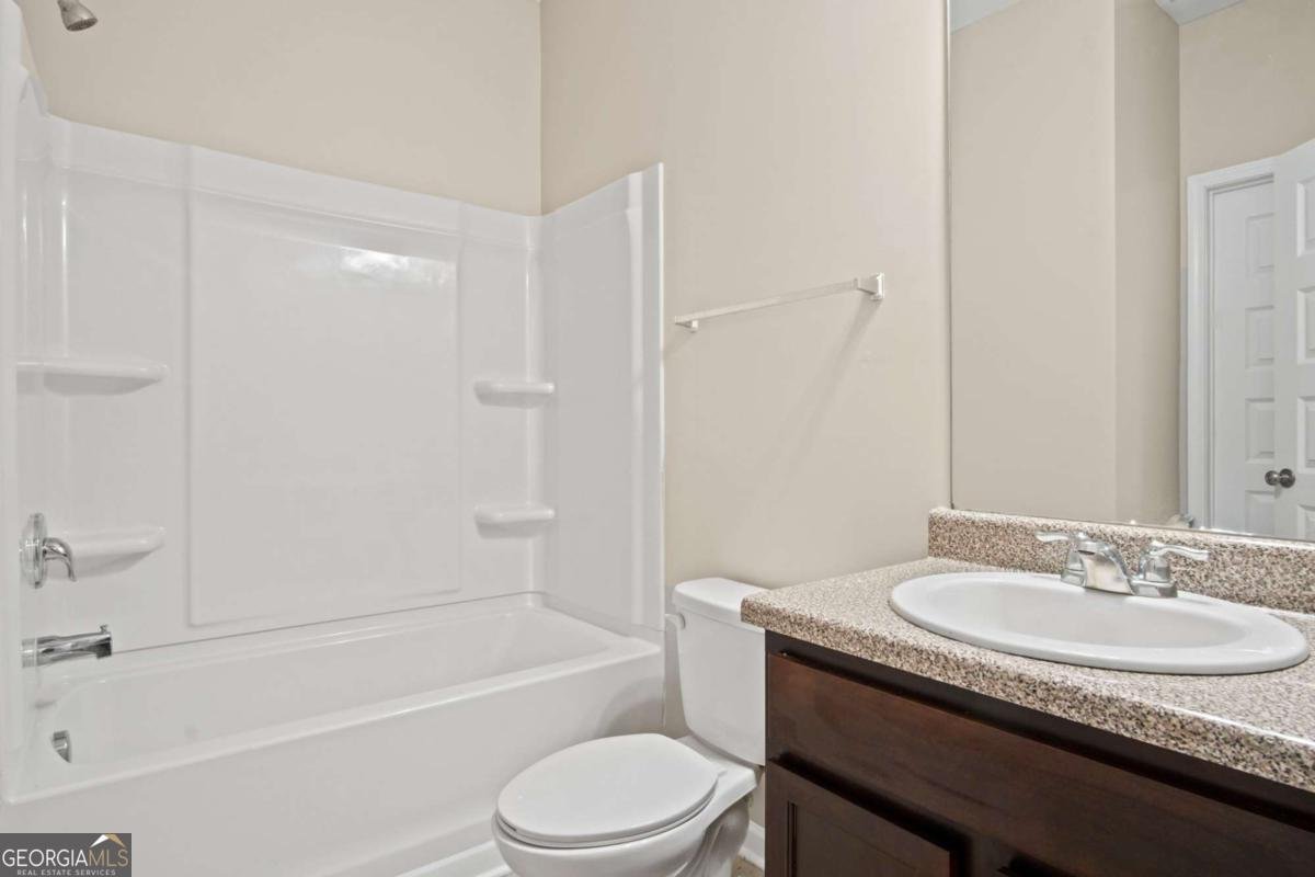 85 Mary Jane Lane Covington - 33