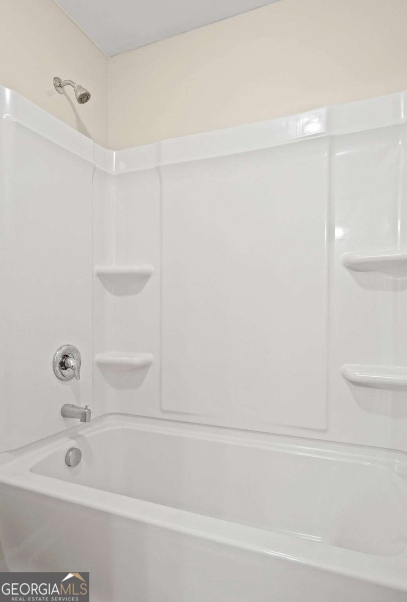 85 Mary Jane Lane Covington - 34