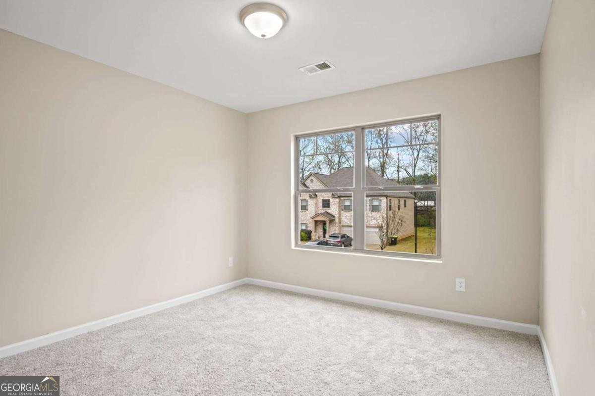 85 Mary Jane Lane Covington - 36