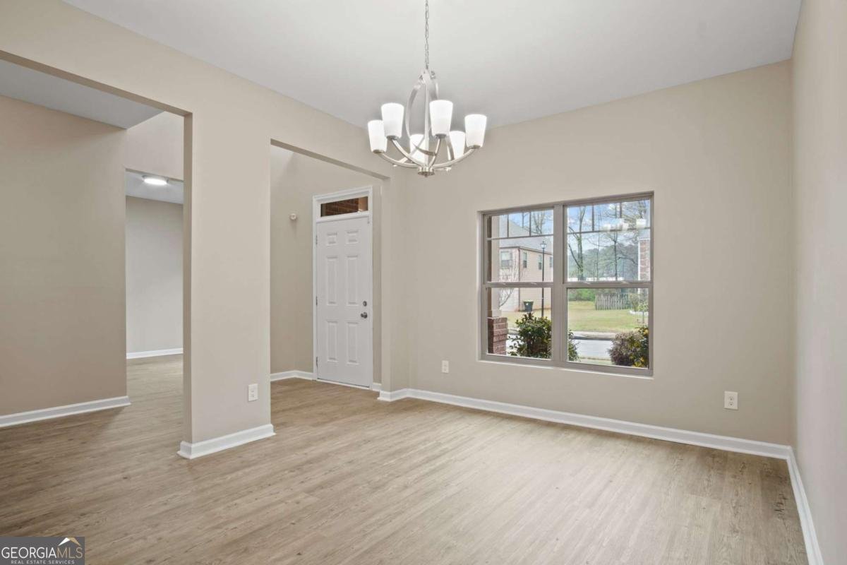 85 Mary Jane Lane Covington - 5