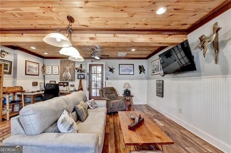 2205 Forest Drive Cumming - 34