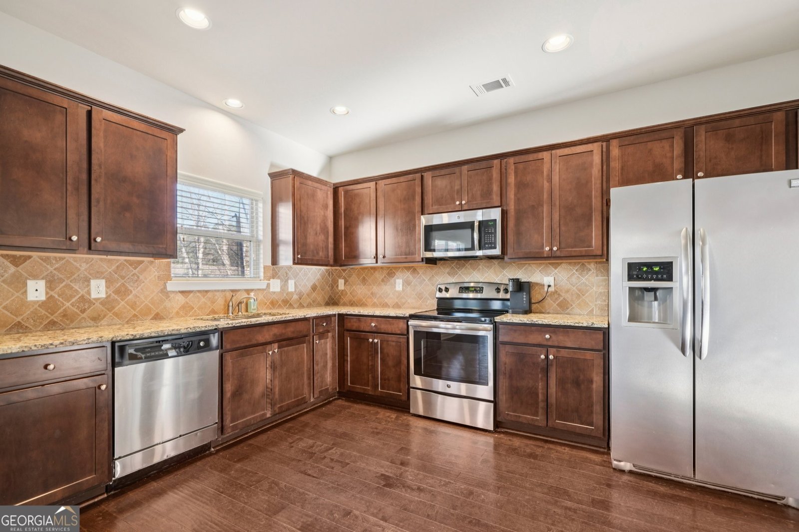 765 Donington Circle Lawrenceville - 12