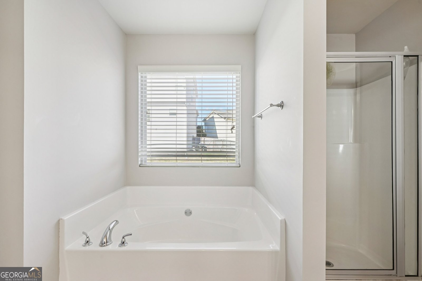 765 Donington Circle Lawrenceville - 20