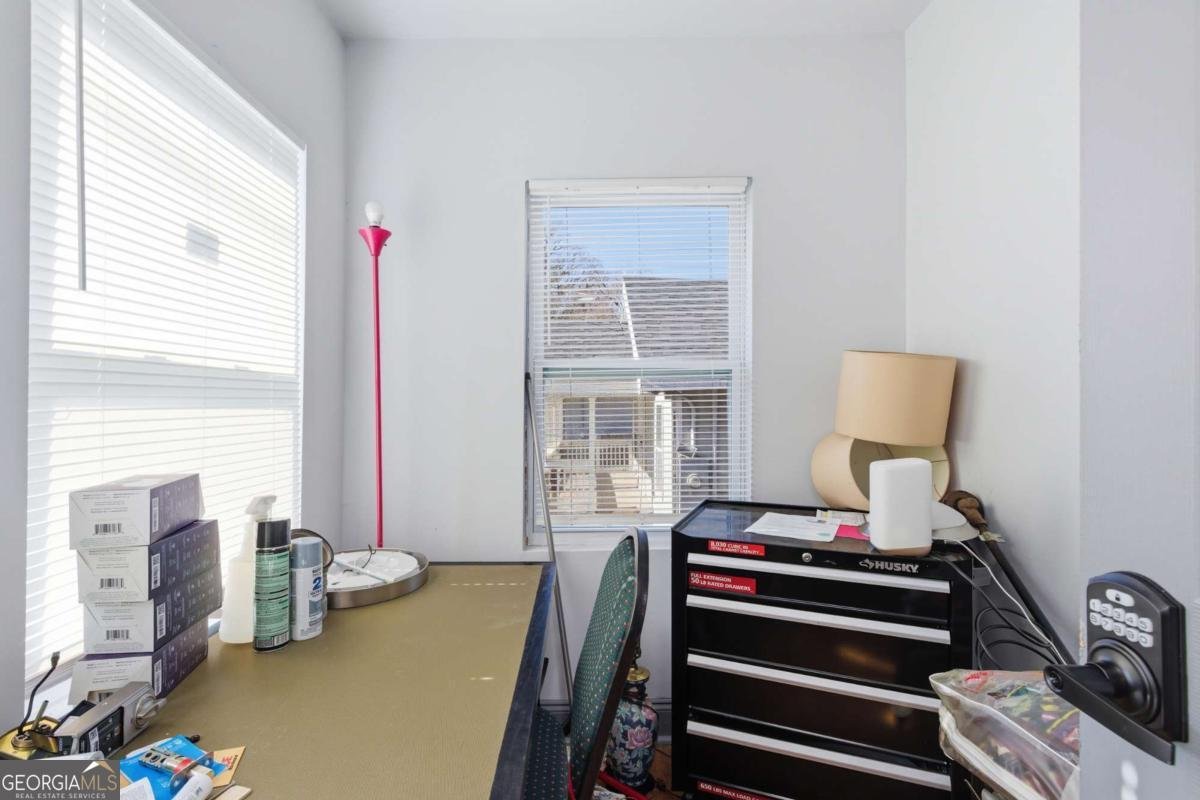 1033 Palmetto Ave Atlanta - 4