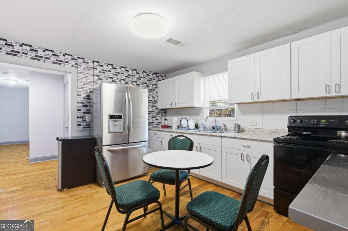 1033 Palmetto Ave Atlanta - 6