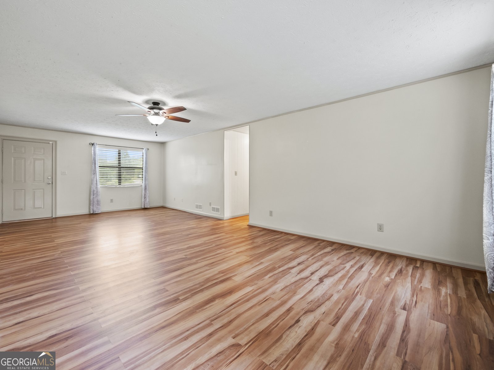 5 Hearthstone Drive Stockbridge - 8