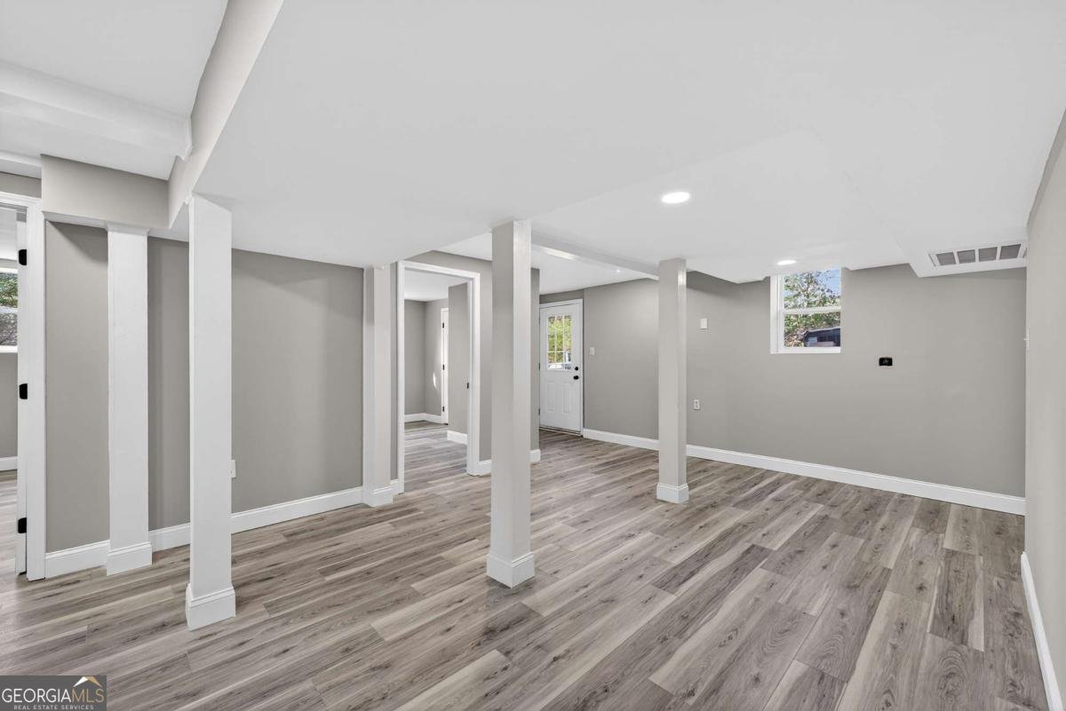 2939 Arrowood Drive Atlanta - 24