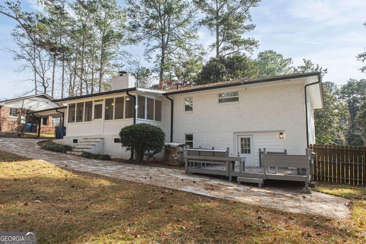 2939 Arrowood Drive Atlanta - 28