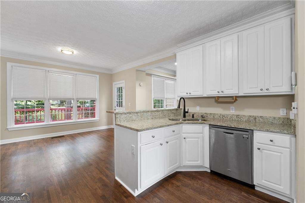 1811 Lake Cove Drive Atlanta - 7