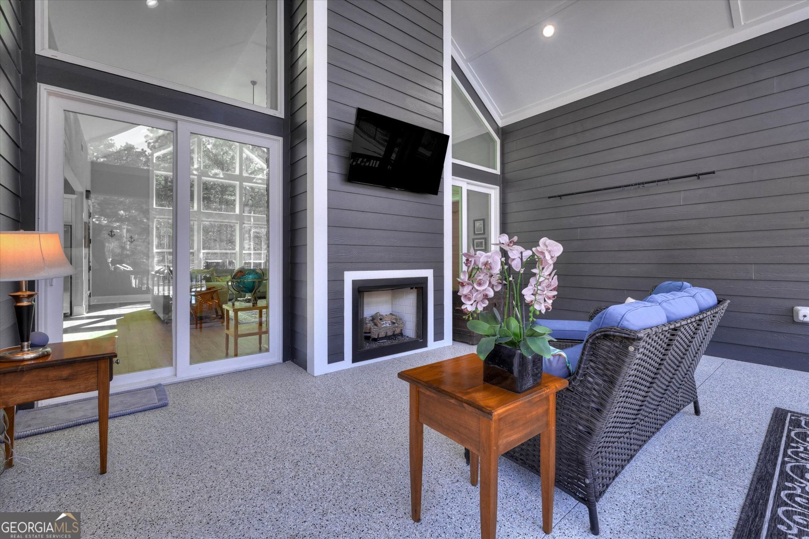 1066 Pine Point Lane Tignall - 44