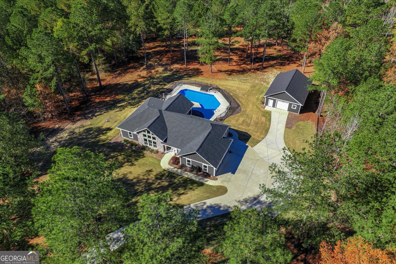 1066 Pine Point Lane Tignall - 66