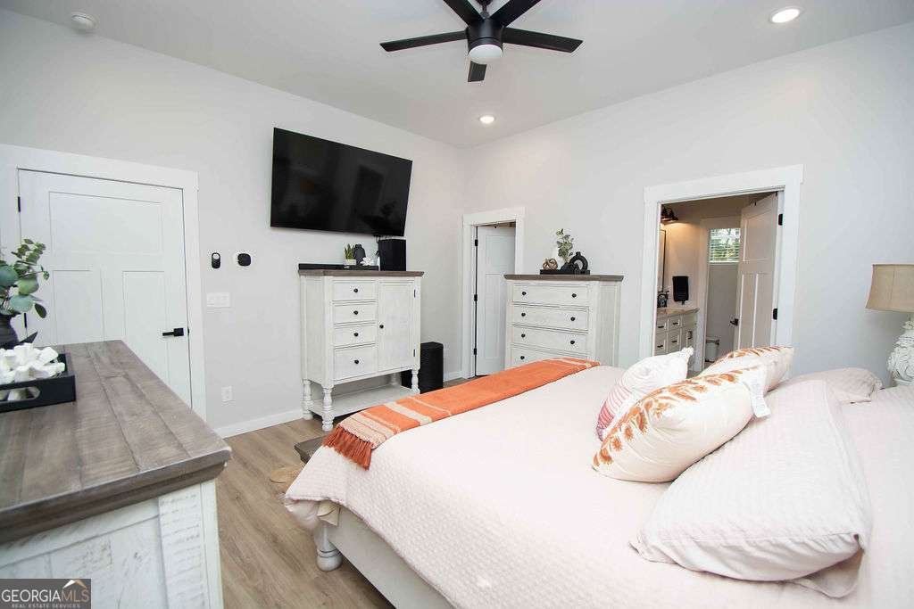 4042 Brock Drive Oakwood - 21