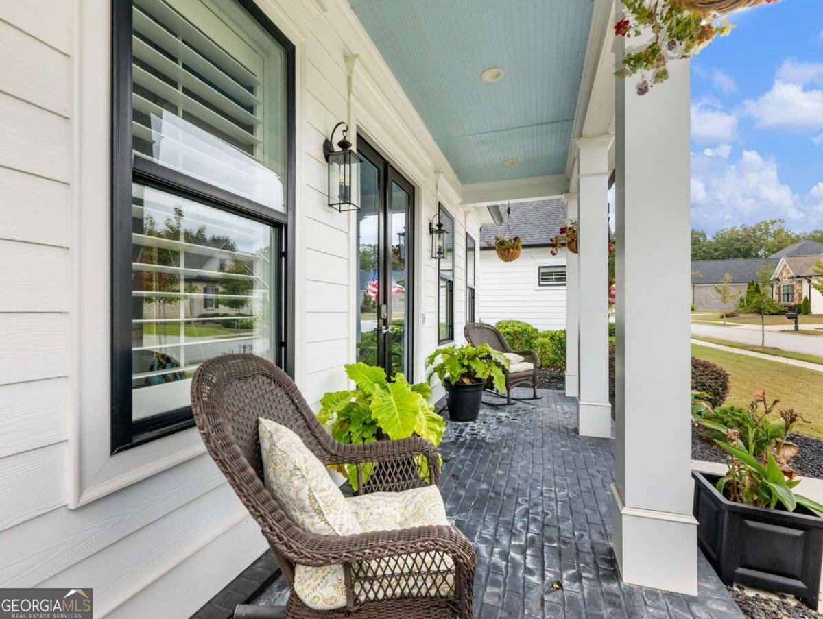 5634 Autumn Flame Drive Braselton - 66