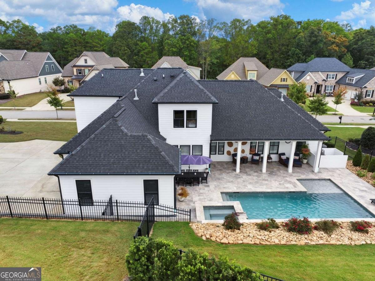 5634 Autumn Flame Drive Braselton - 72