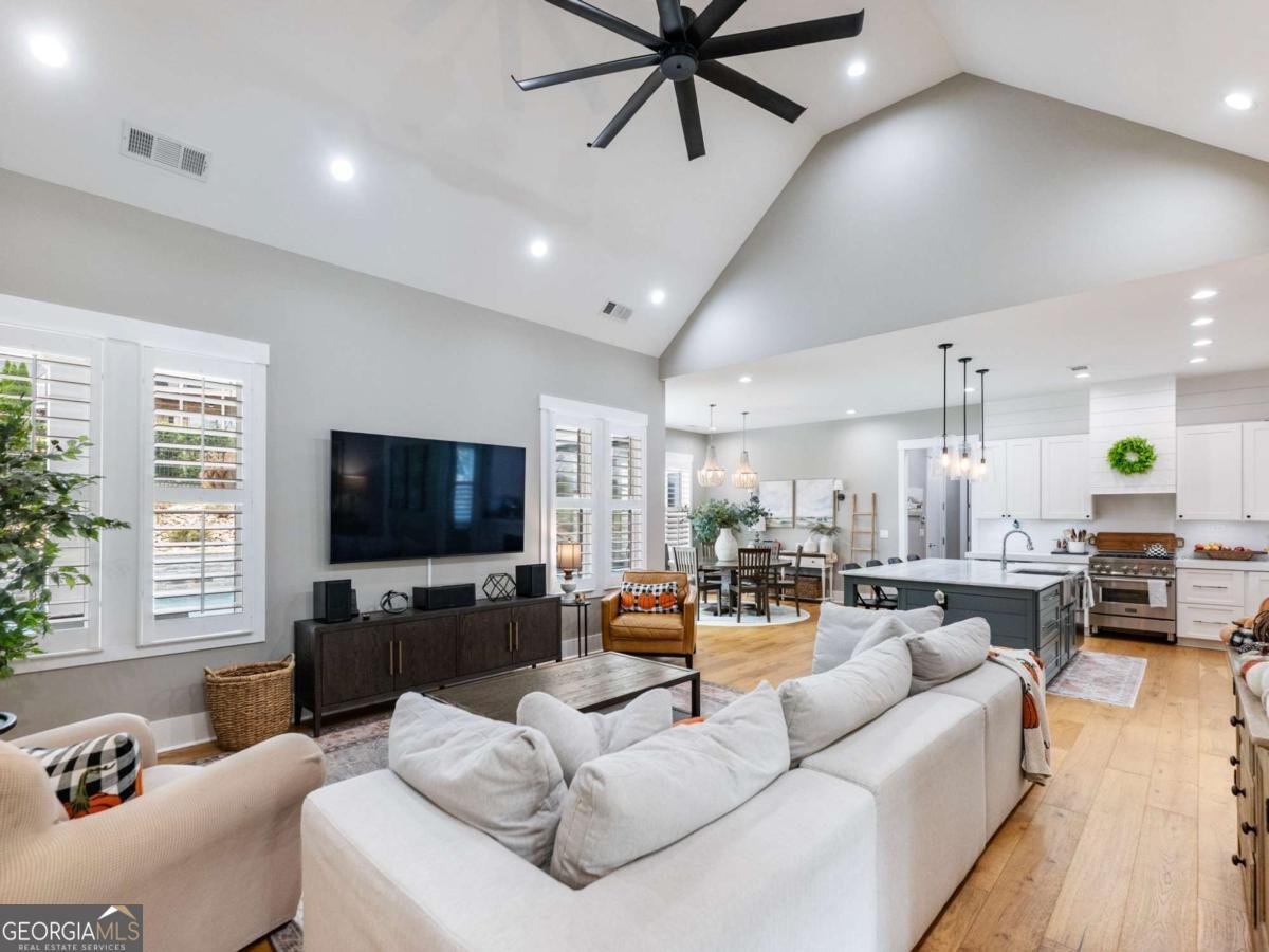 5634 Autumn Flame Drive Braselton - 8