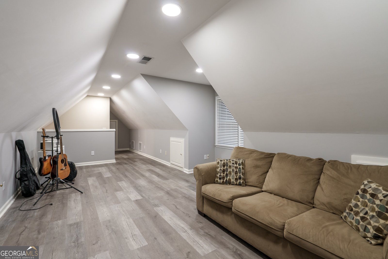 7523 Greens Mill Drive Loganville - 39