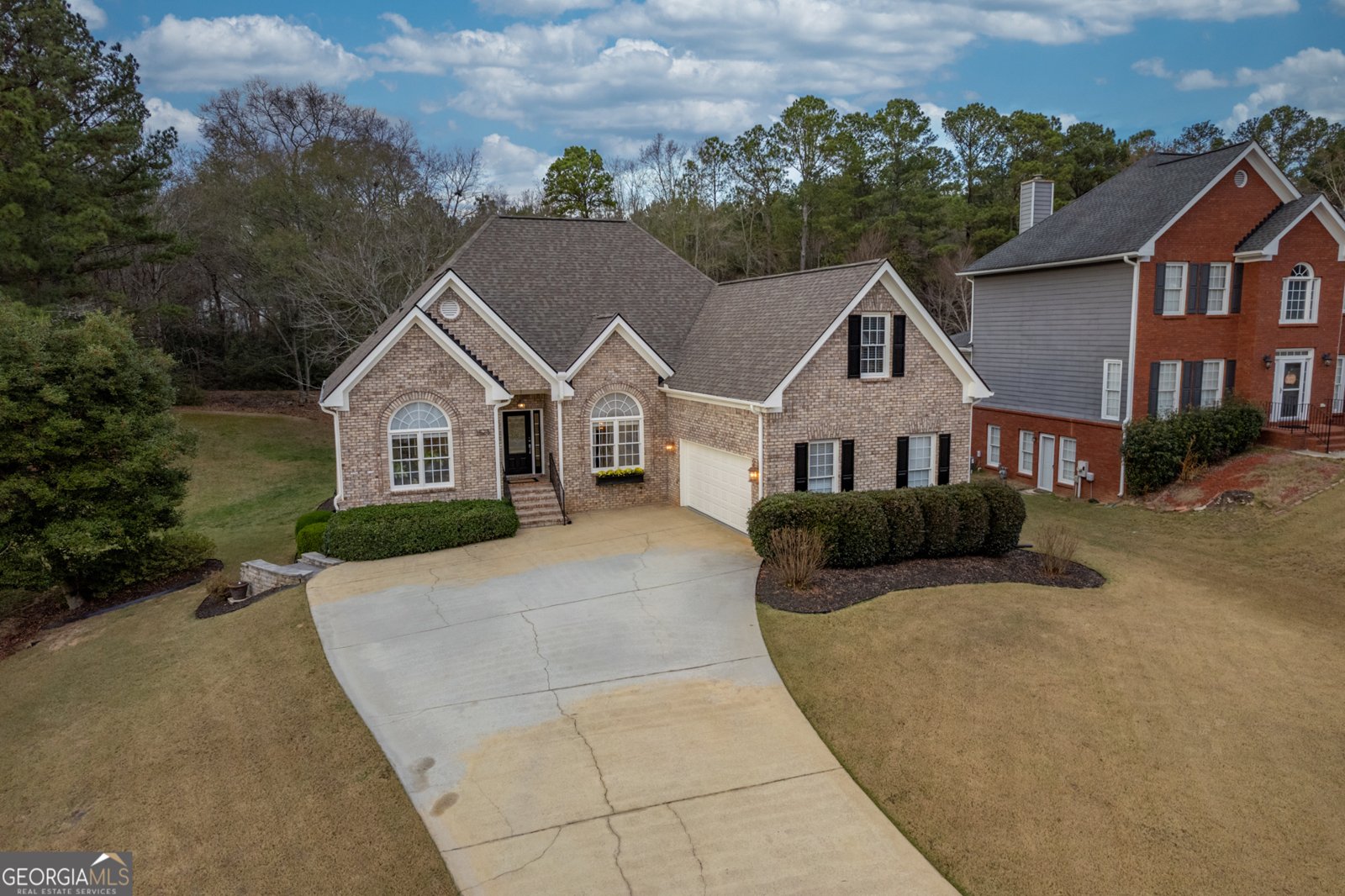 7523 Greens Mill Drive Loganville - 68