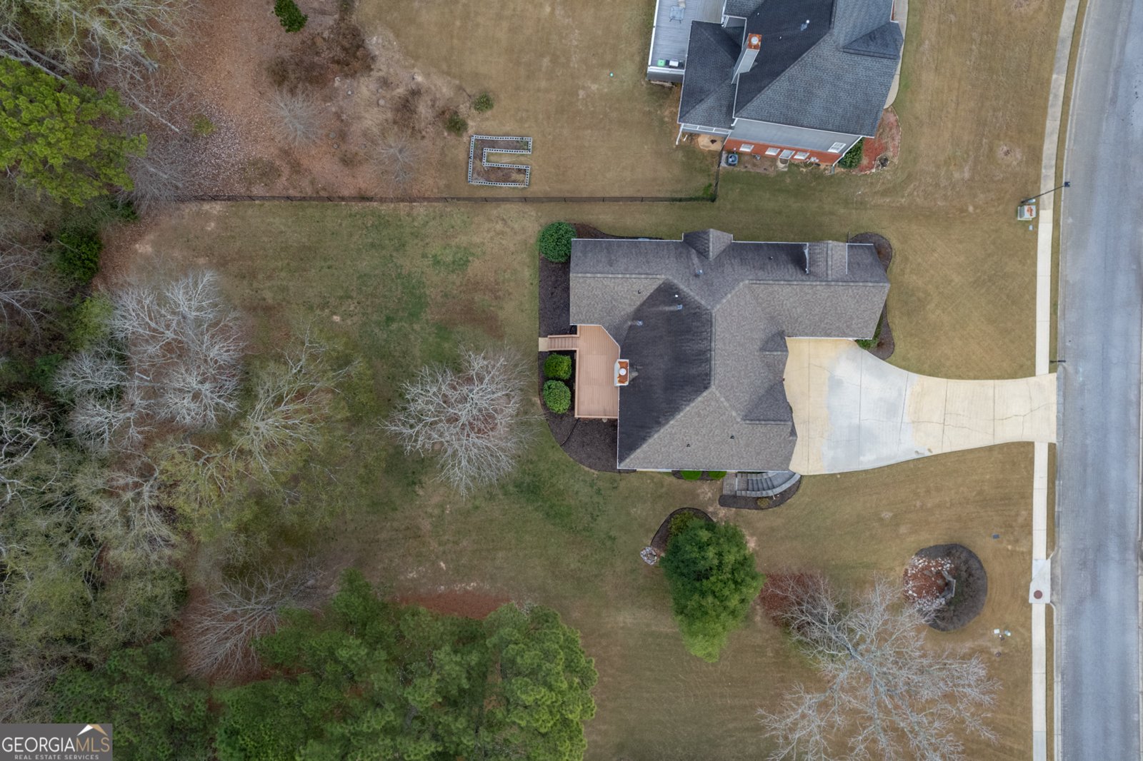 7523 Greens Mill Drive Loganville - 69