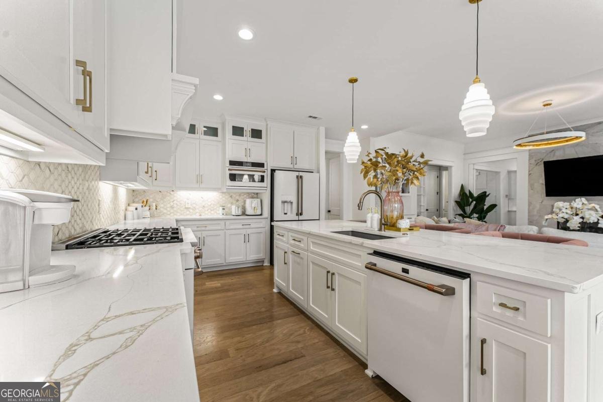 255 Cicely Way Tyrone - 11