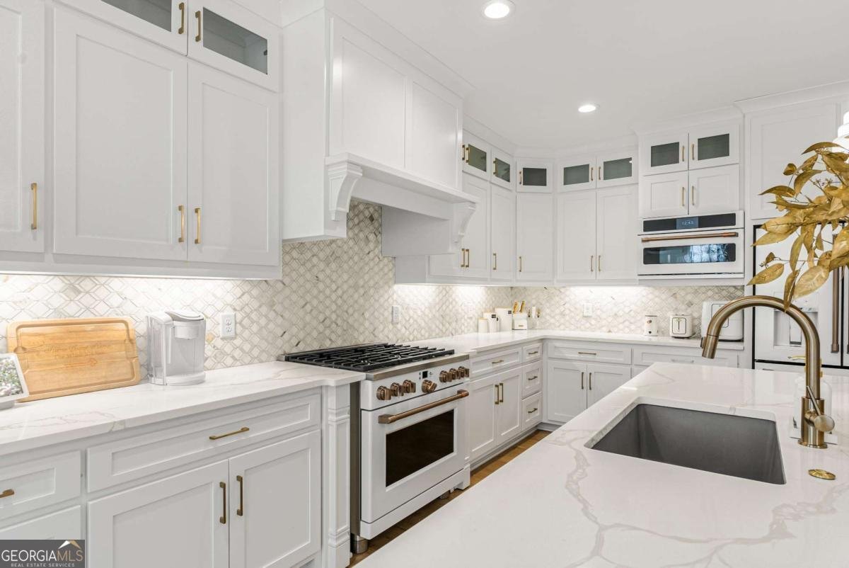 255 Cicely Way Tyrone - 13