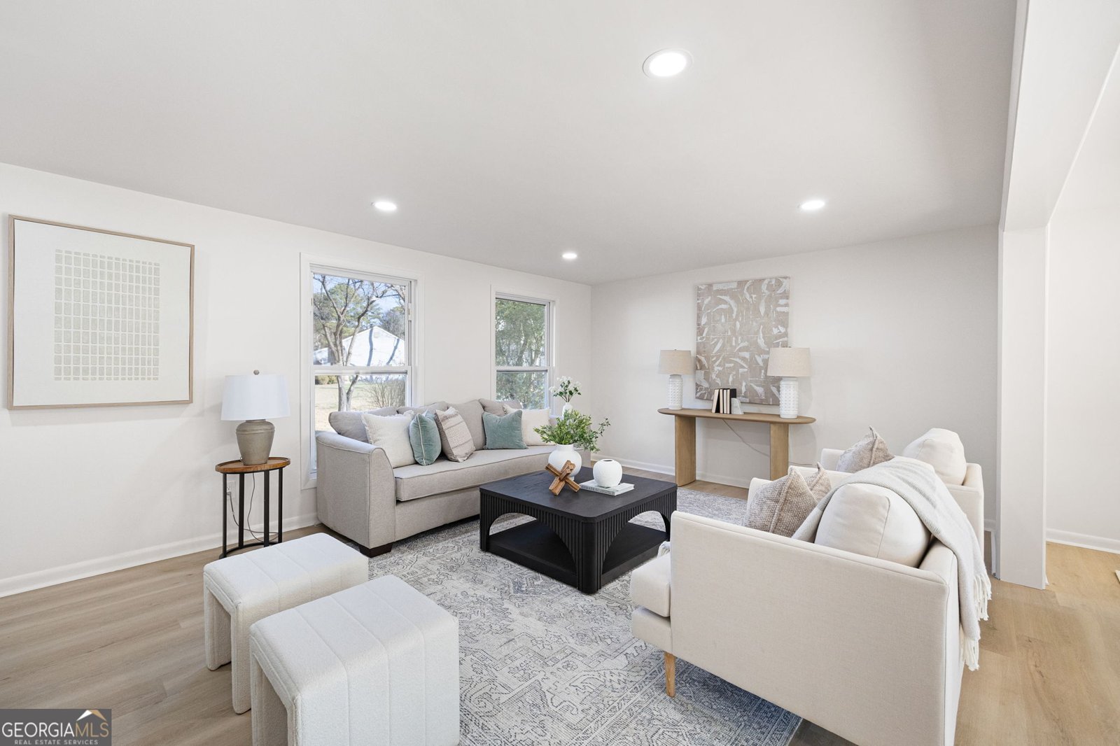 150 POND Court Roswell - 21