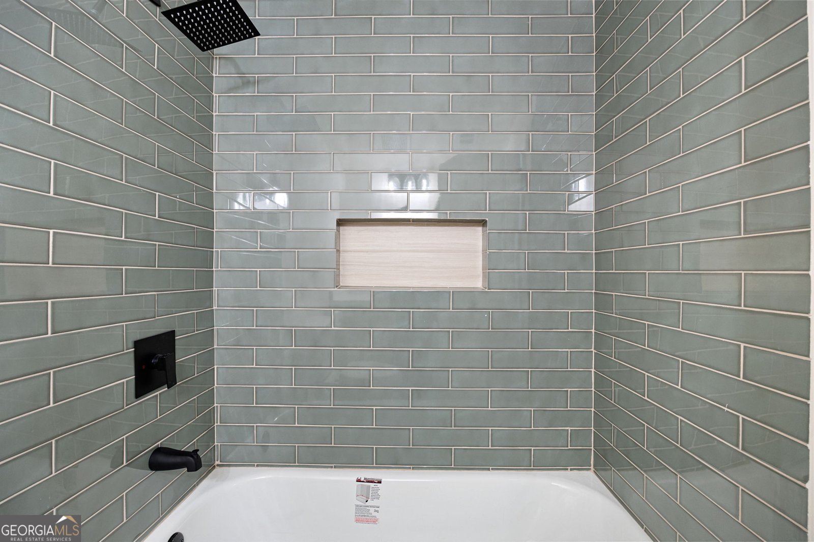 150 POND Court Roswell - 40