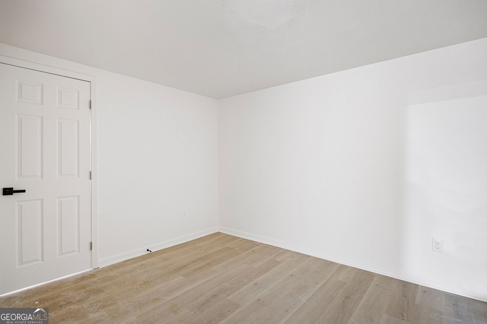 150 POND Court Roswell - 42