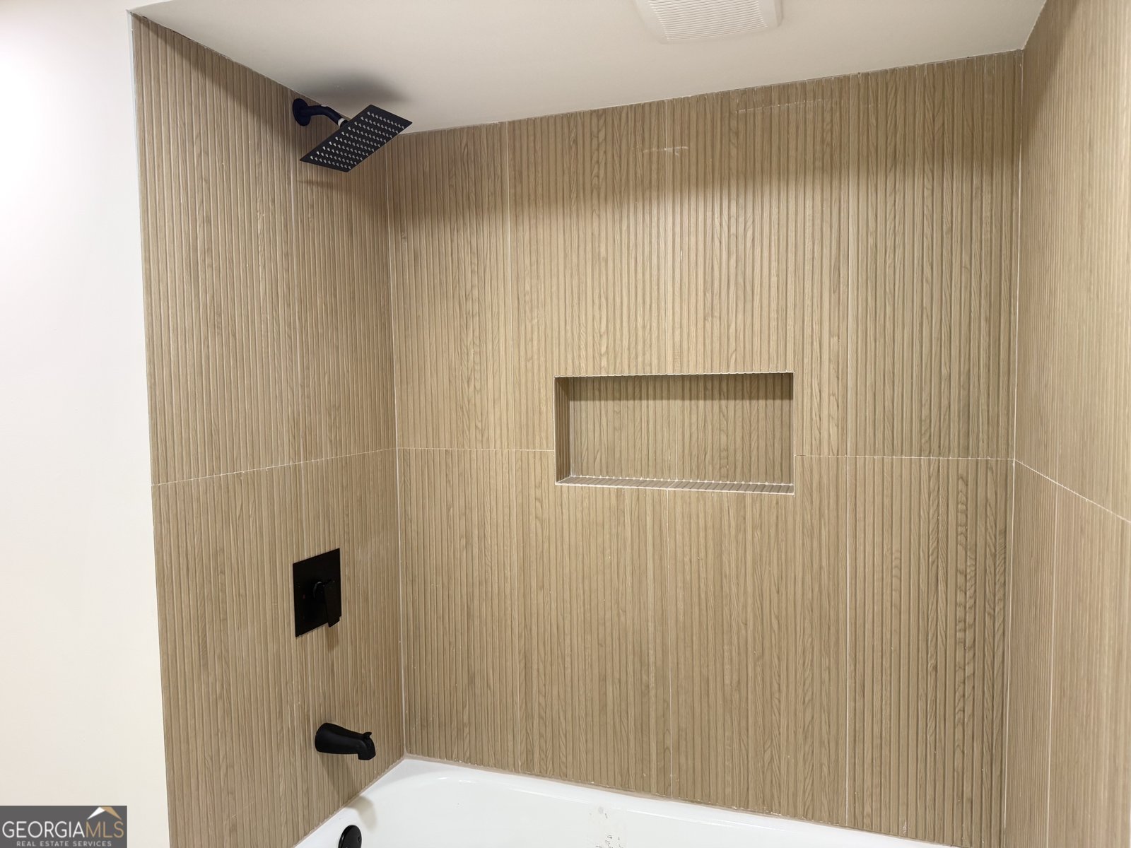 150 POND Court Roswell - 44