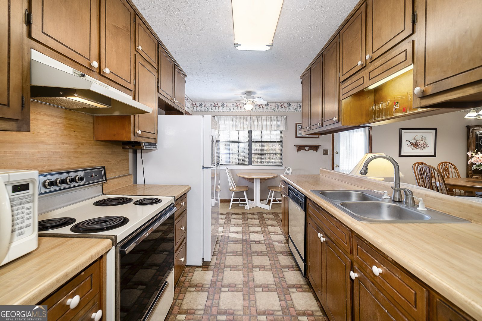 1914 Lullwater Circle Jonesboro - 13