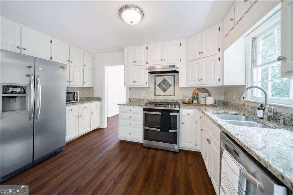 2835 Shurburne Drive Alpharetta - 14