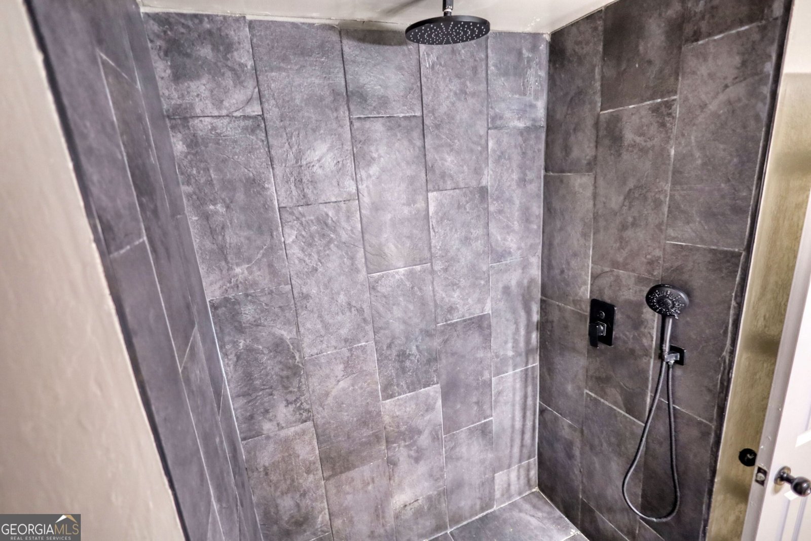 2111 Highland Club Drive Conyers - 29