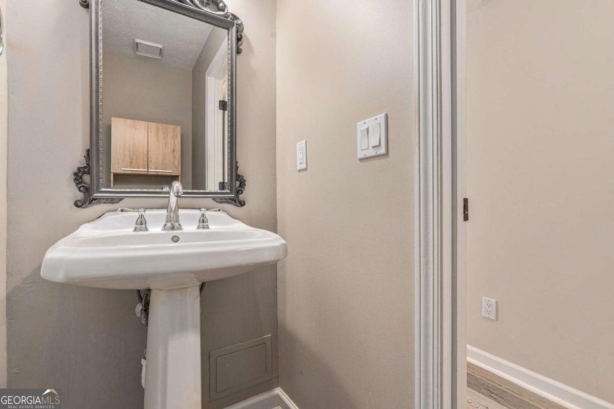 1306 Yarborough Drive Peachtree City - 35