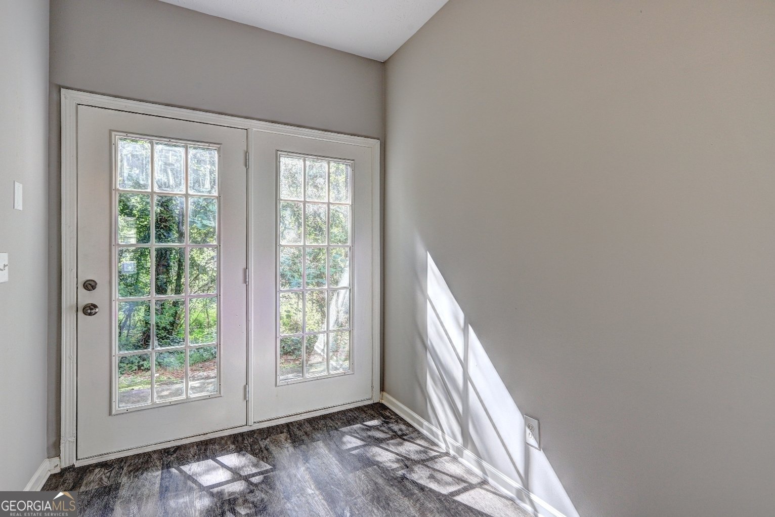 6105 Camden Forrest Court Riverdale - 11