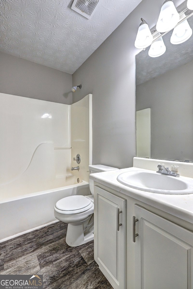 6105 Camden Forrest Court Riverdale - 22