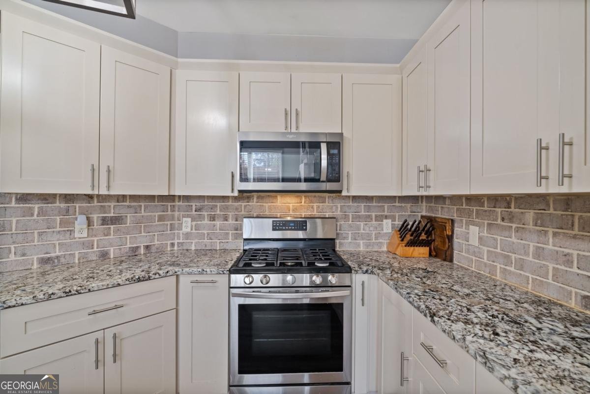 232 Springs Crossing Canton - 22