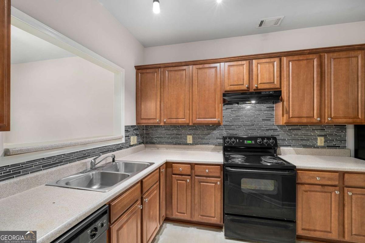 315 Oakland Hills Way Lawrenceville - 16