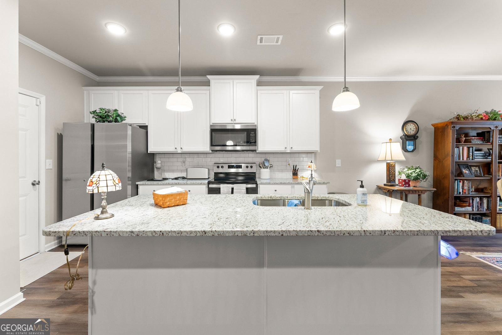 5124 FOX DEN Road Oakwood - 11