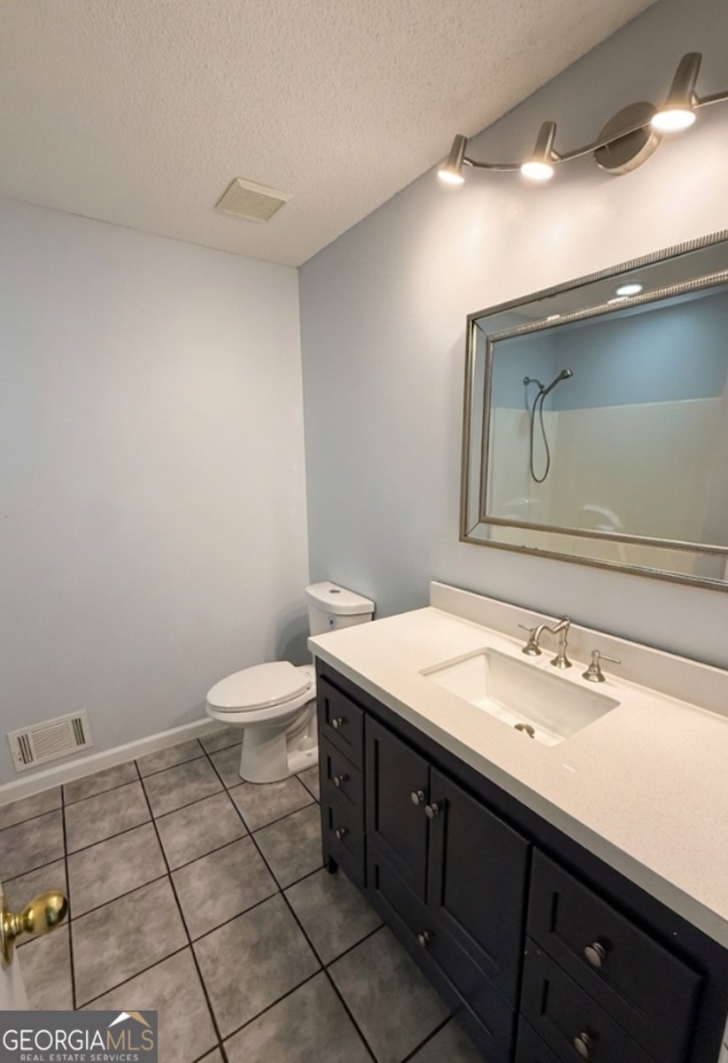 208 Windfield Drive Woodstock - 5