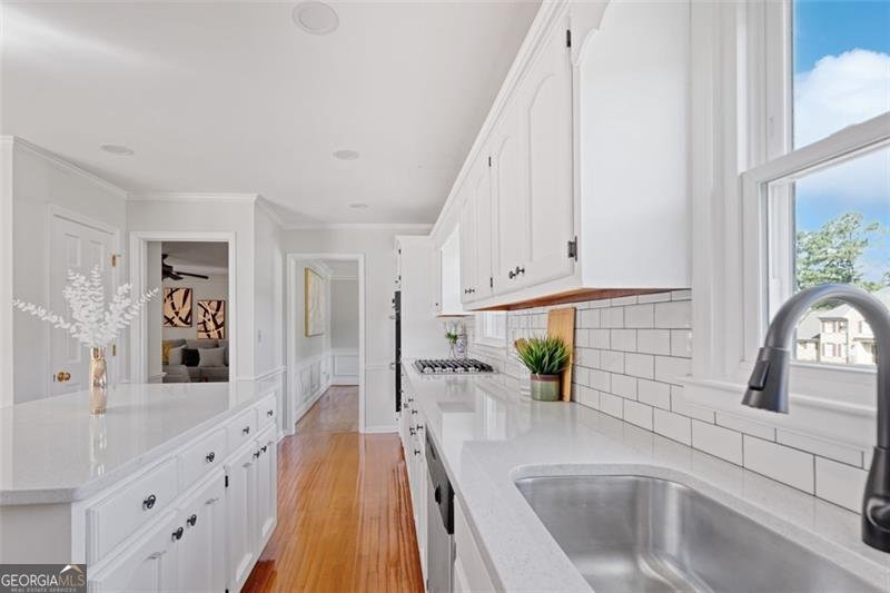 2462 CHIMNEY TOP Lane Snellville - 3