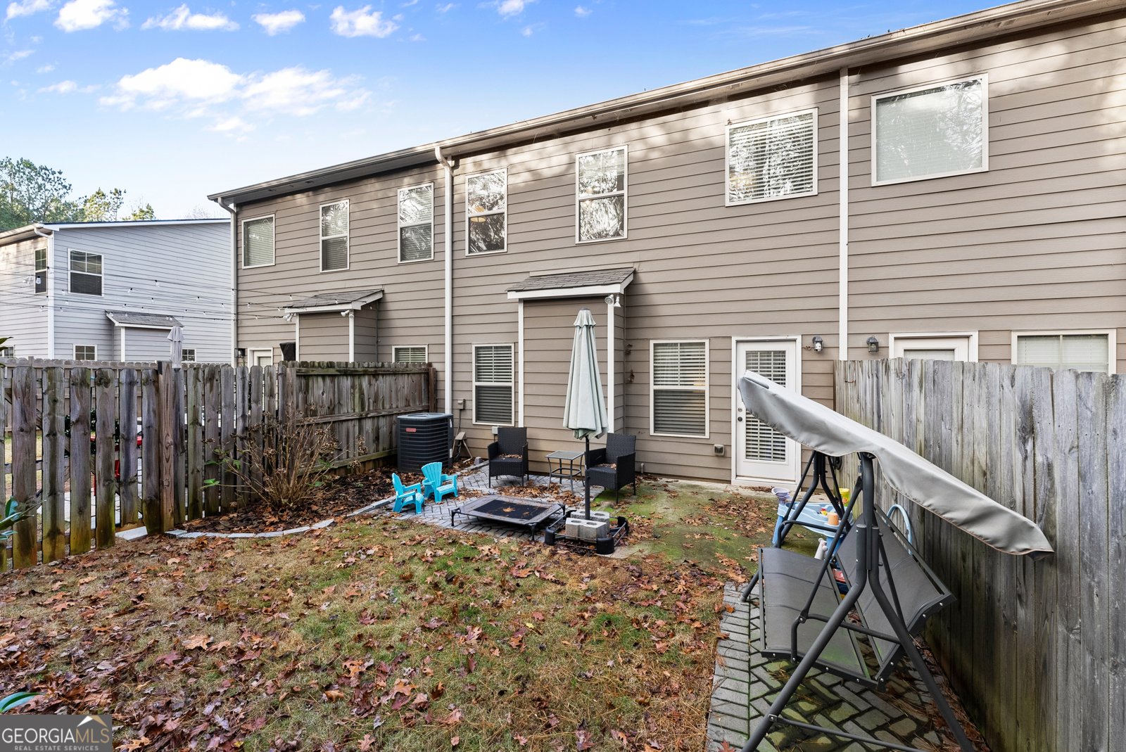 5339 TIMBER HILLS Drive Oakwood - 27