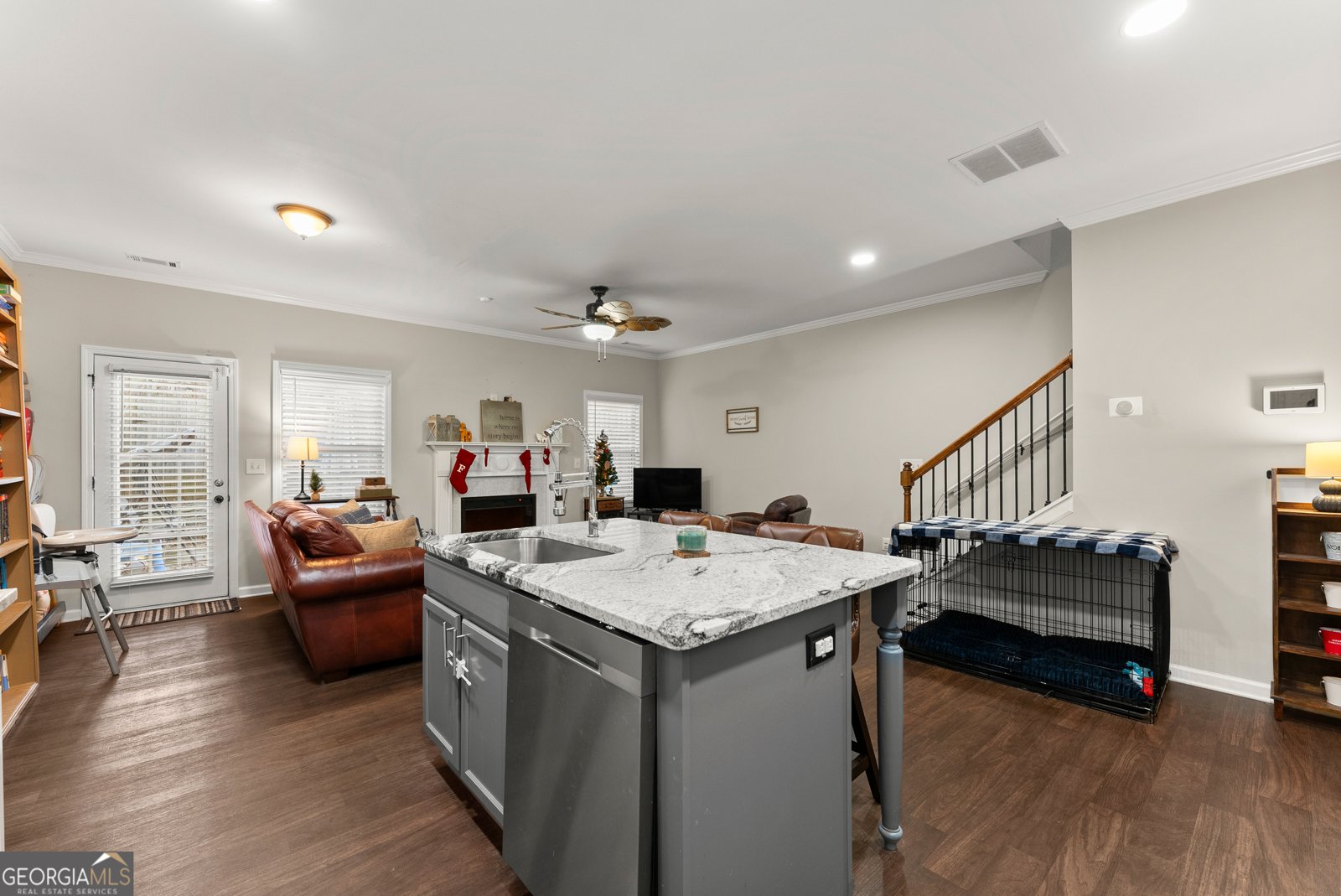 5339 TIMBER HILLS Drive Oakwood - 8