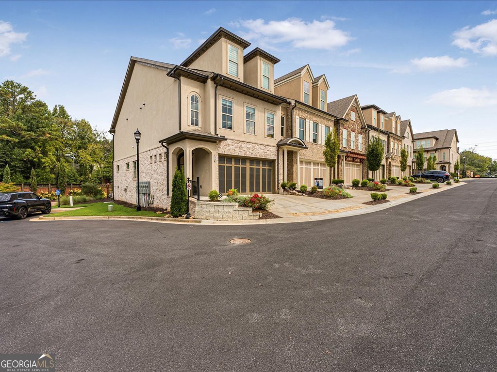 120 via roma woodstock - 2